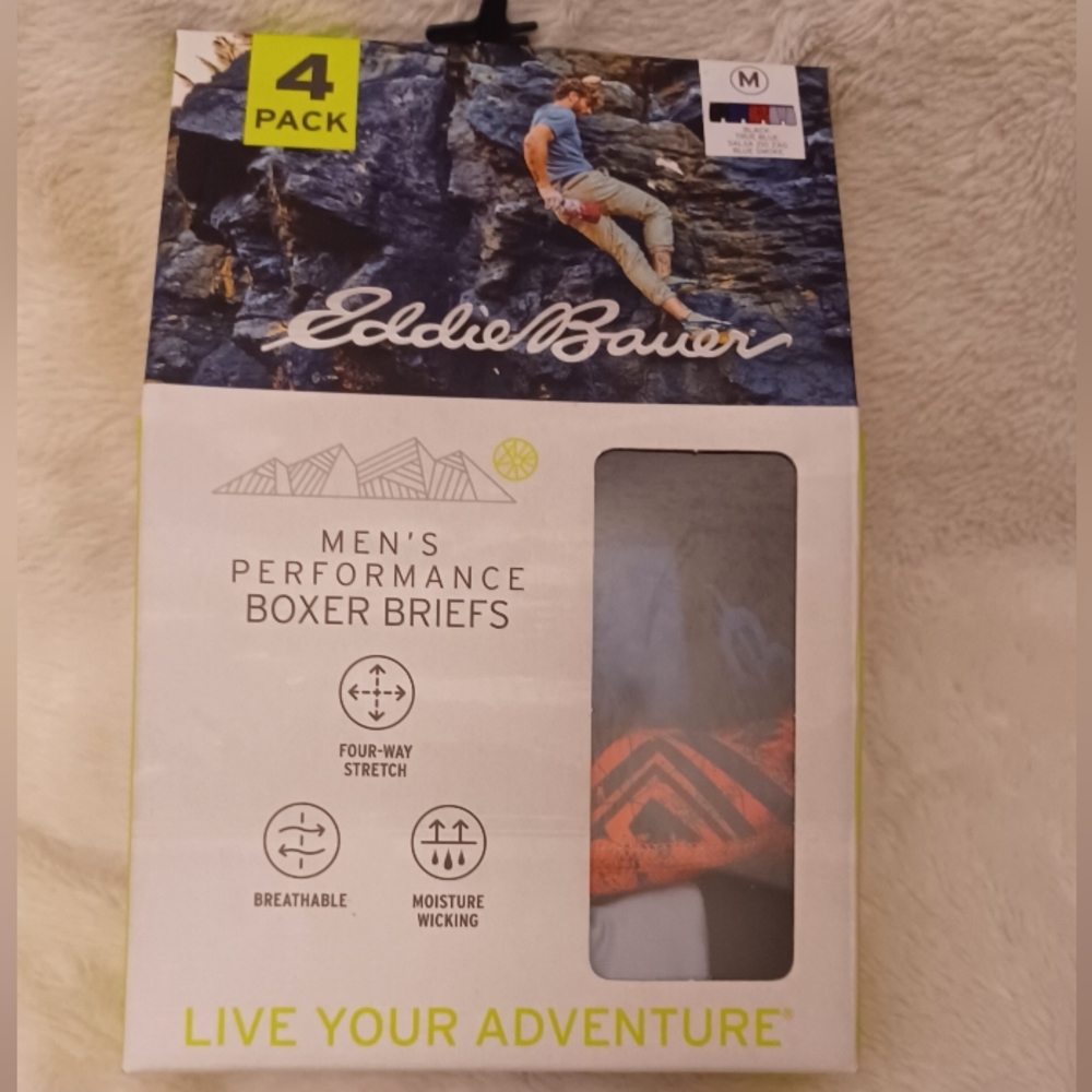 New 4 pk EDDIE BAUER Performance Men's Mesh Moisture Wicking Boxer Briefs Sz M